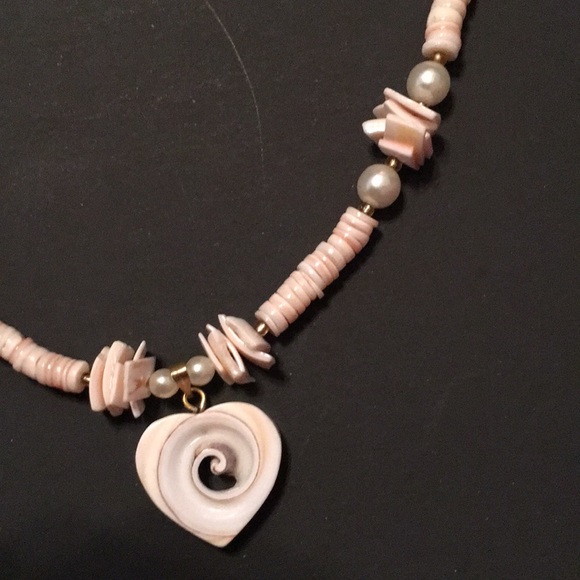 Made in Hawaii pearl & shell necklace - Picture 4 of 5
